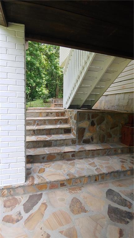 2477 Briar Valley Way, Dacula, GA 30019 - view of stairs