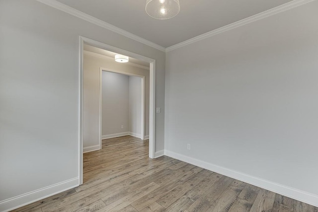 199 Montview Dr, Jefferson, GA 30549 - unfurnished room featuring light wood-type flooring, crown molding, and baseboards