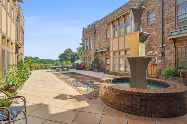 view of property's community