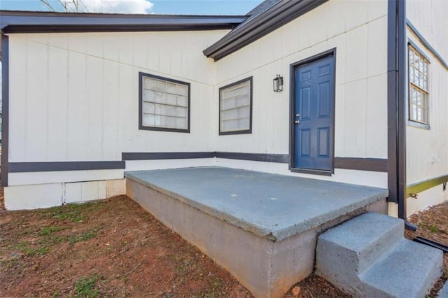 5119 NE Worsham St, Covington, GA 30014 - property entrance