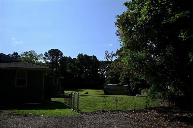 1621 Oak Rd, Snellville, GA 30078 - view of yard
