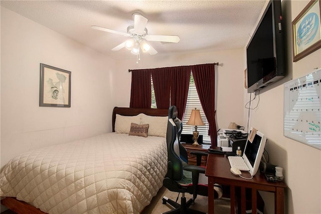 7324 Bridlewood Ct, Jonesboro, GA 30236 - bedroom featuring a ceiling fan and a desk