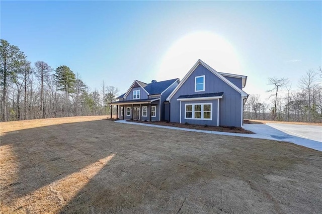 view of front of home