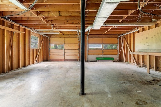 1822 Oriole Trl, Lithia Springs, GA 30122 - view of garage