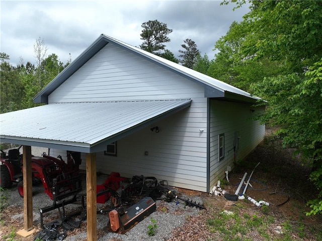 view of home's exterior