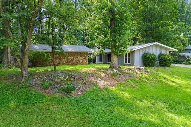 1328 Hidden Hills Pkwy, Stone Mountain, GA 30088 - view of green lawn