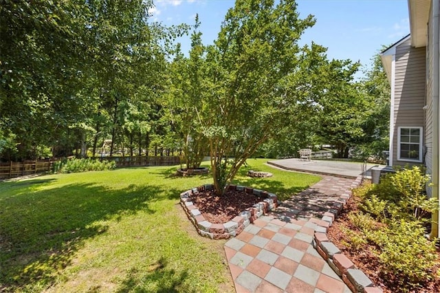 305 Hickory Pointe Ct, Villa Rica, GA 30180 - view of yard with a patio area