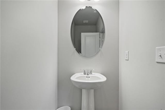 61 Castlemoor Loop, Adairsville, GA 30103 - view of bathroom