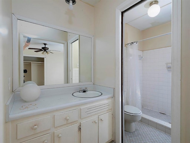4135 Sunrise Trl, Atlanta, GA 30349 - hall featuring light colored carpet, baseboards, and light tile patterned floors