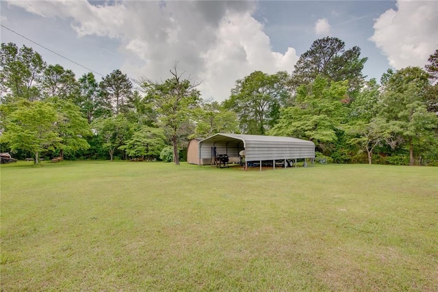 view of yard featuring a carport