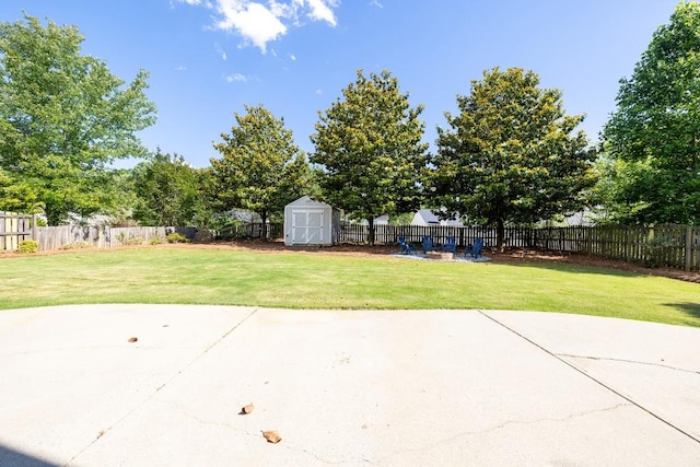 895 Roxfield Ct, Buford, GA 30518 - view of yard featuring a patio
