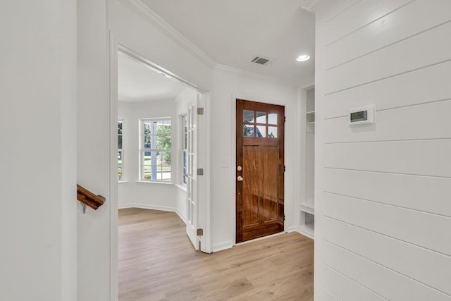 895 Roxfield Ct, Buford, GA 30518 - foyer featuring light wood-style floors, ornamental molding, recessed lighting, and baseboards