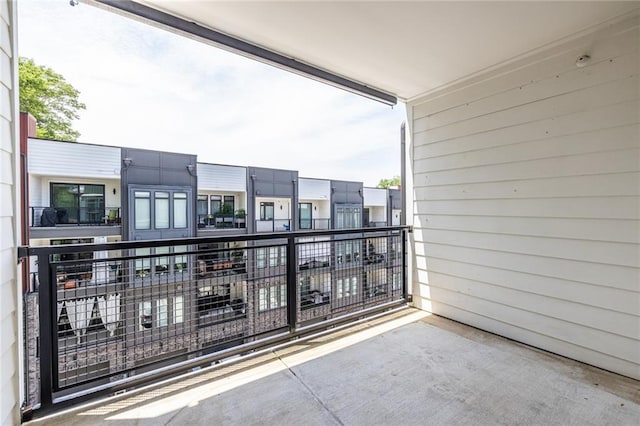 399 Pratt Dr SE, Atlanta, GA 30315 - view of balcony