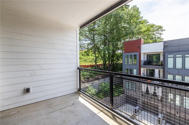 399 Pratt Dr SE, Atlanta, GA 30315 - view of balcony