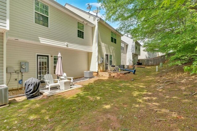261 Venture Path, Hiram, GA 30141 - bathroom featuring vanity and curtained shower