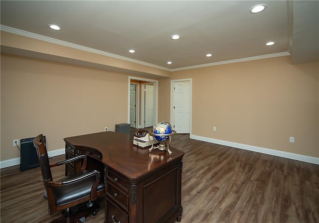 office featuring dark wood-type flooring, recessed lighting, crown molding, and baseboards