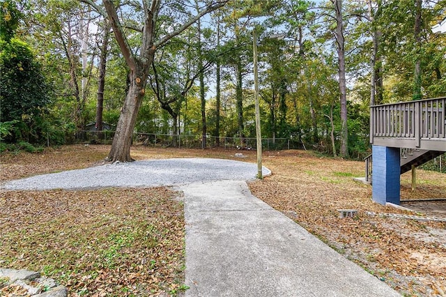 578 Cedar Ave, Atlanta, GA 30318 - surrounding community with a deck and fence