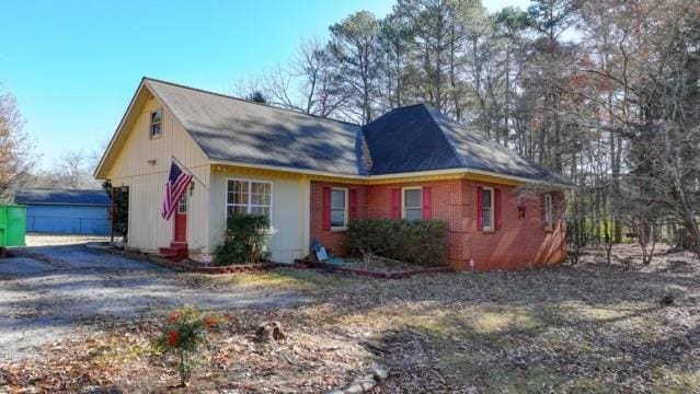 5762 Lilburn Stone Mountain Rd, Stone Mountain GA, 30087, 3 bedrooms, 2 baths house for sale