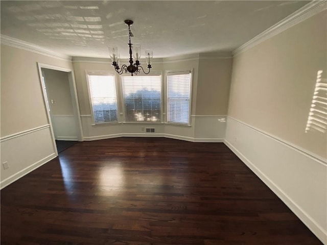 unfurnished dining area featuring visible vents, dark wood-type flooring, baseboards, ornamental molding, and a notable chandelier