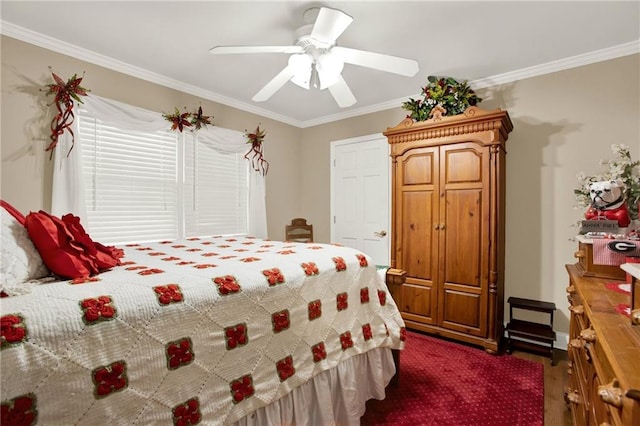 103 Mims Dr, Calhoun, GA 30701 - bedroom featuring crown molding, ceiling fan, and baseboards