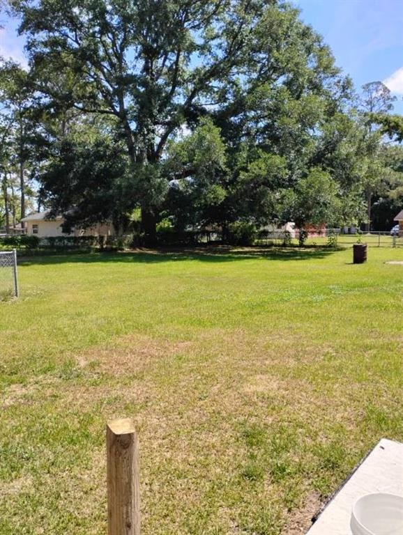 137 Timber Ln, Waycross, GA 31503 - view of yard