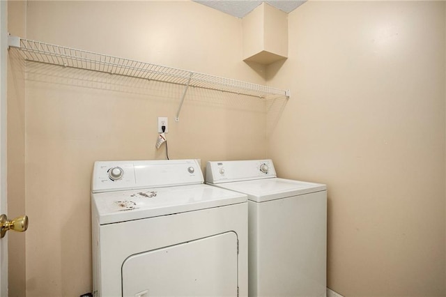 4103 Kingship Dr, Ellenwood, GA 30294 - laundry room with separate washer and dryer
