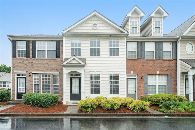 2709 Heathrow Dr, Lawrenceville, GA 30043 - multi unit property with brick siding