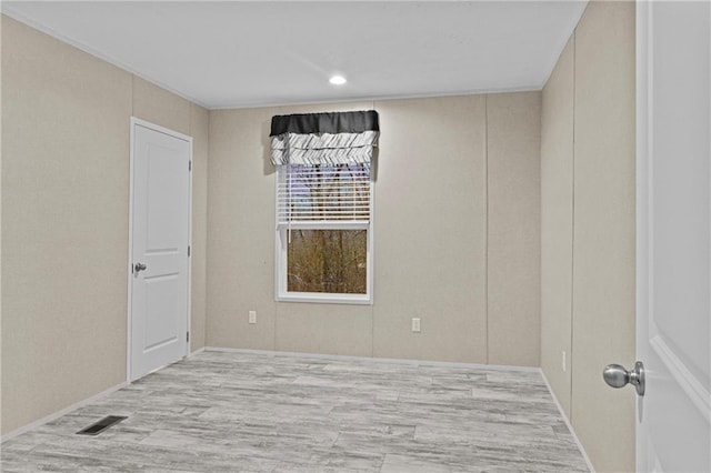 150 Saphire Hill Ct, Clarkesville, GA 30523 - unfurnished room featuring wood finished floors and baseboards