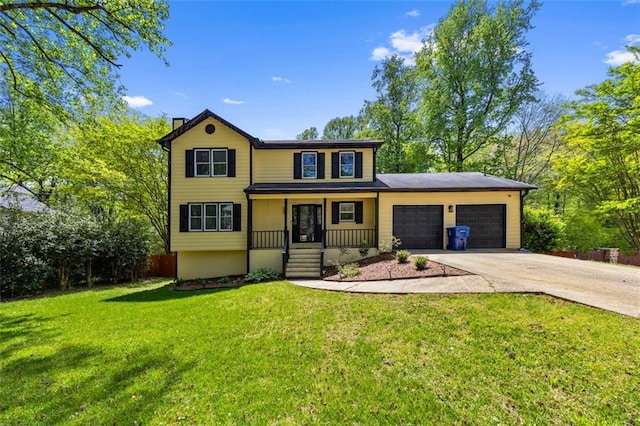 664 Somerset Dr, Lawrenceville, GA 30046 - traditional-style home with concrete driveway, an attached garage, covered porch, and a front yard