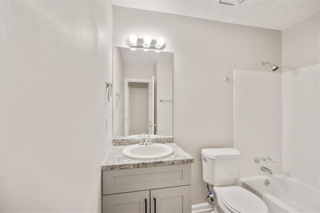 946 Redan Trce, Stone Mountain, GA 30088