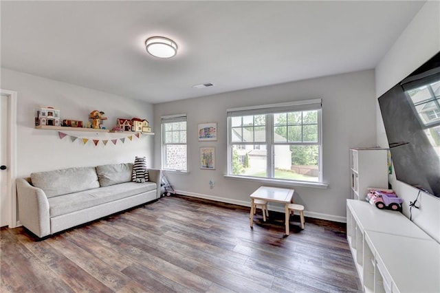 5215 Wheeler Run Dr, Auburn, GA 30011 - living area with wood finished floors and baseboards