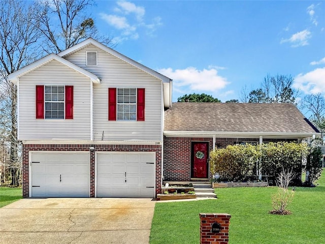 view of front of property with driveway, roof with shingles, an attached garage, a front lawn, and brick siding