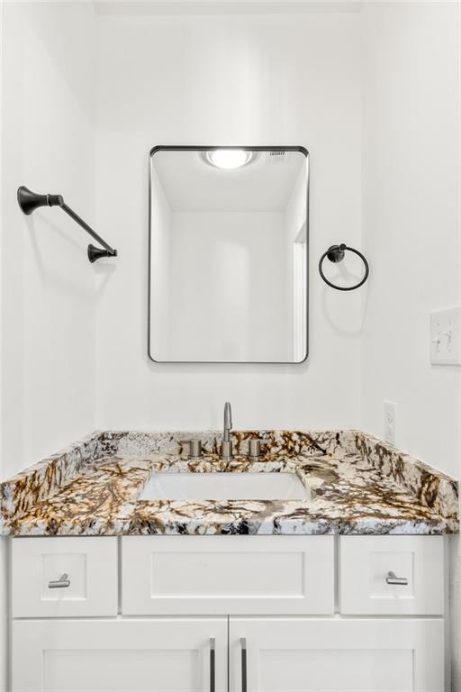 762 Rockbridge Rd NW, Lilburn, GA 30047 - bathroom featuring vanity