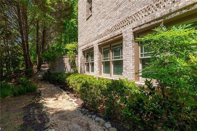 3680 Milton Park Dr, Alpharetta, GA 30022 - view of side of home with brick siding