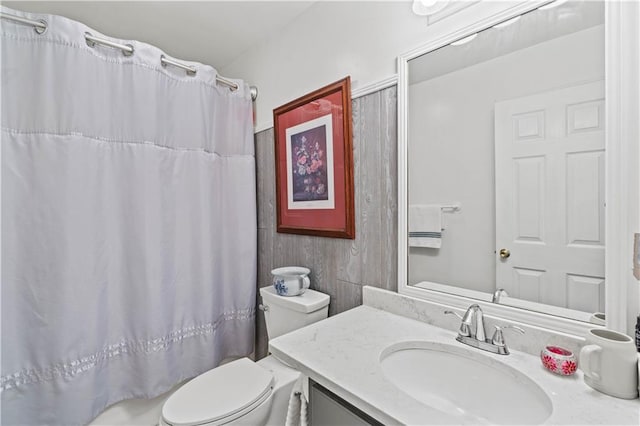 5584 Northwoods Rd, Clermont, GA 30527 - full bath featuring vanity, toilet, and curtained shower