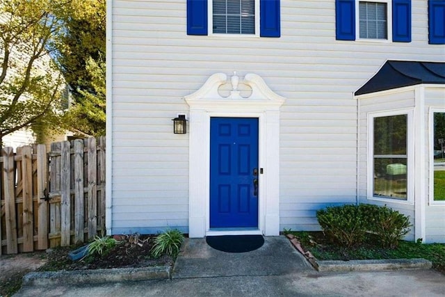 view of entrance to property