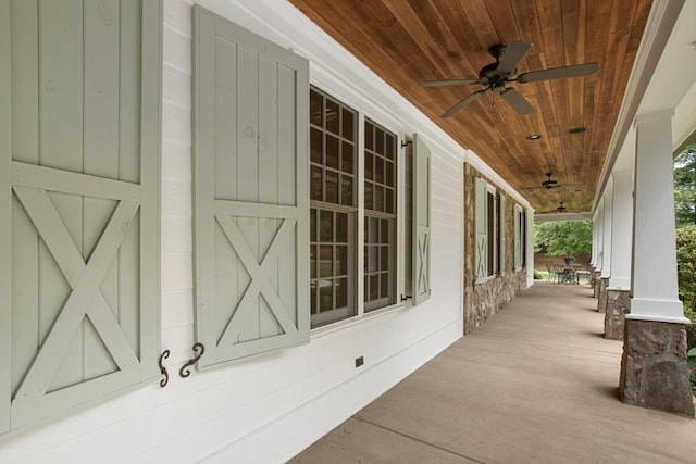 view of patio featuring a porch