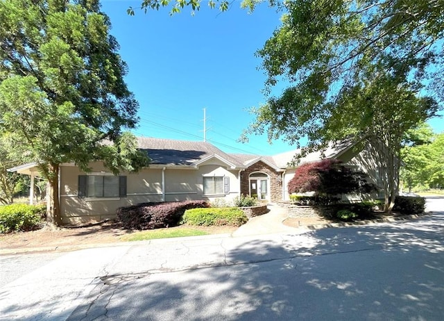 3020 Wingate Way, Sandy Springs, GA 30350 - single story home with stucco siding