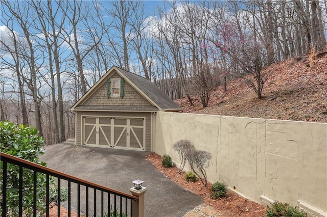 79 Strawberry Way, Jasper, GA 30143 - garage with driveway