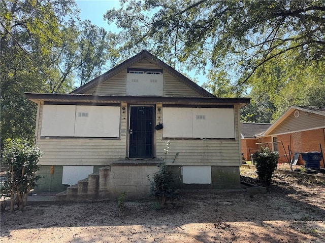 view of front of property