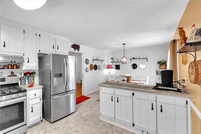 6863 Recreation Ln, Acworth, GA 30102 - kitchen with appliances with stainless steel finishes, under cabinet range hood, a peninsula, light wood-style floors, and white cabinetry