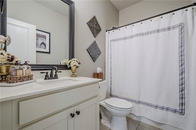 285 Turtle Rock Pl, Acworth, GA 30101 - full bath featuring toilet, tile patterned flooring, vanity, and curtained shower