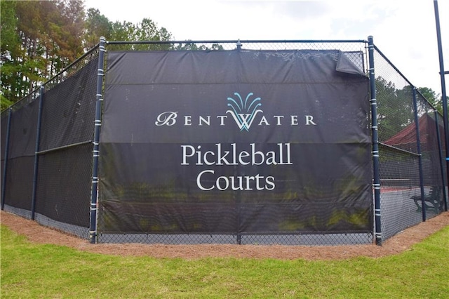 285 Turtle Rock Pl, Acworth, GA 30101 - community / neighborhood sign featuring fence