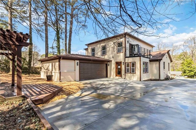 front of property featuring a garage