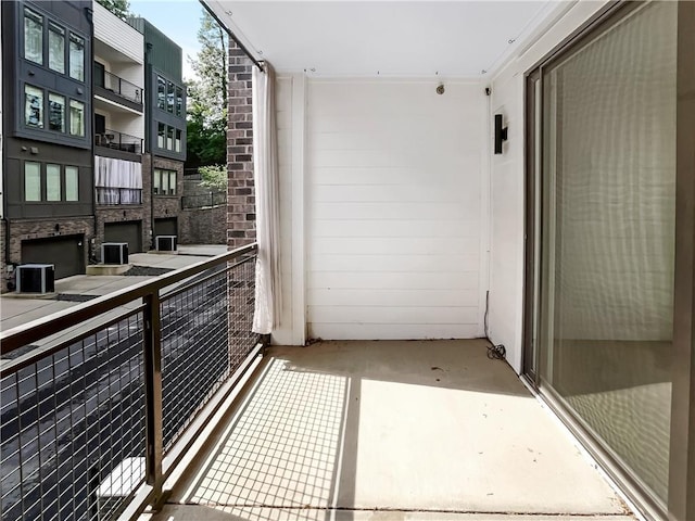 371 Pratt Dr SE Unit 203, Atlanta, GA 30315 - view of balcony