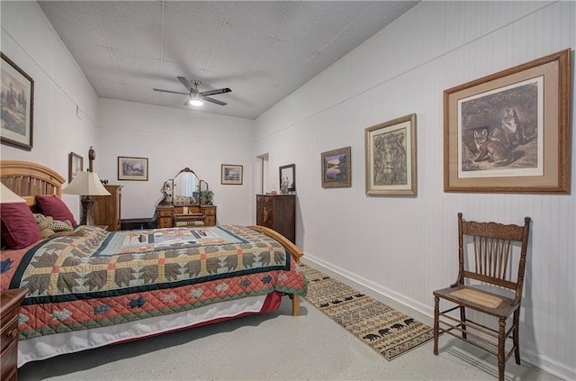 bedroom with ceiling fan
