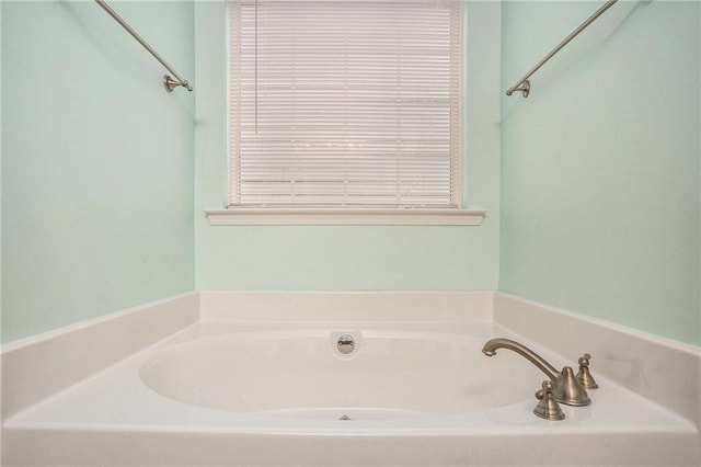 bathroom featuring a bathing tub