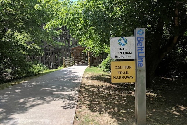 522 Trabert Ave NW, Atlanta, GA 30309 - exterior view of driveway