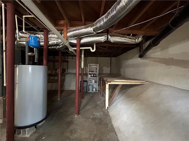 5862 Kitchens Rd SE, Mableton, GA 30126 - basement with gas water heater