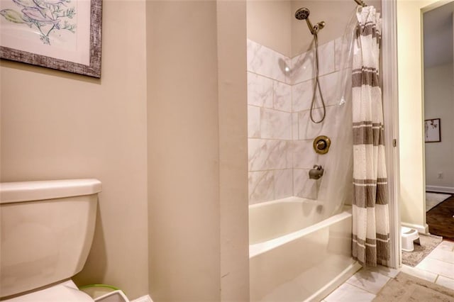 4895 Sterling Close, Buford, GA 30518 - full bath with toilet and shower / bath combo